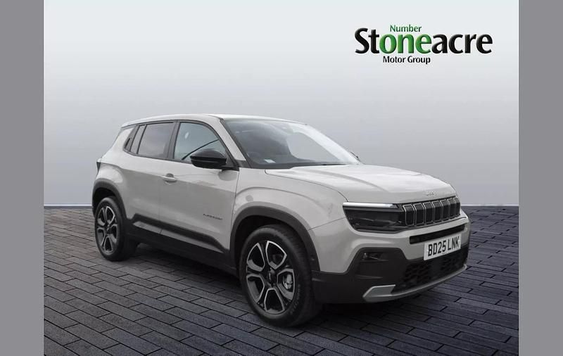Beige New 2025 Jeep Avenger Summit SUV | £23,495 (Fair price) - Image 1/4