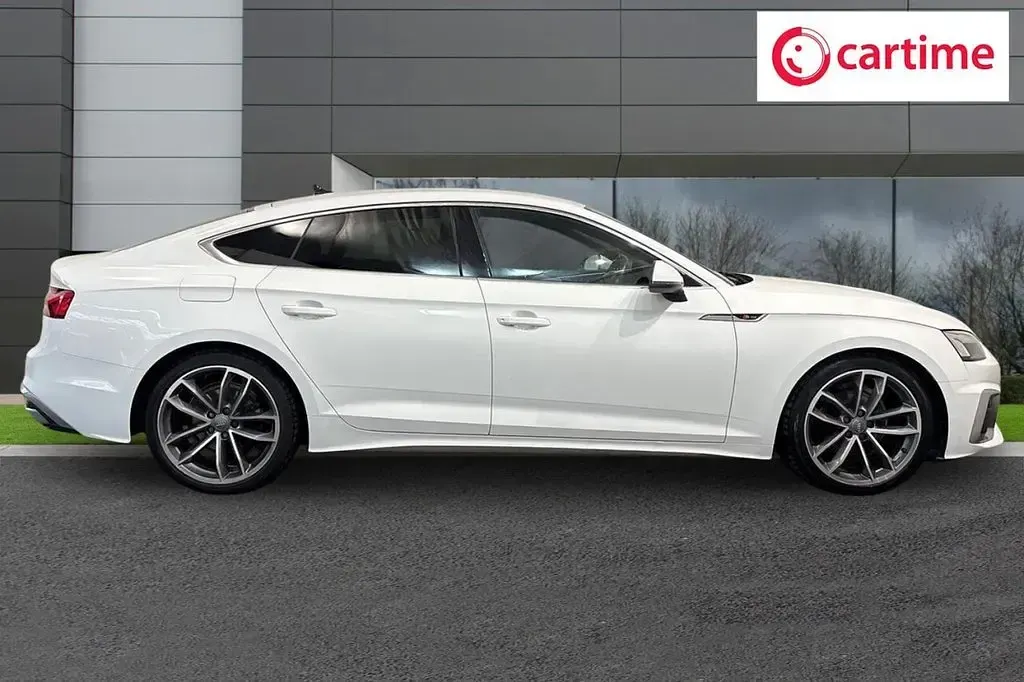 Used Audi A5 Sportback S-Line 163 HP (119 kW) 2020 White Hatchback