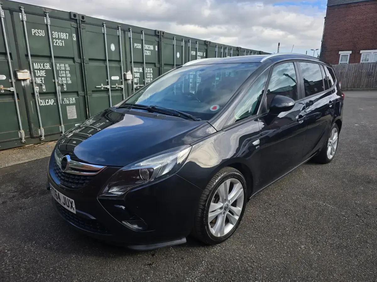 Używany Vauxhall Zafira SRi 2014 Czarny Minivan