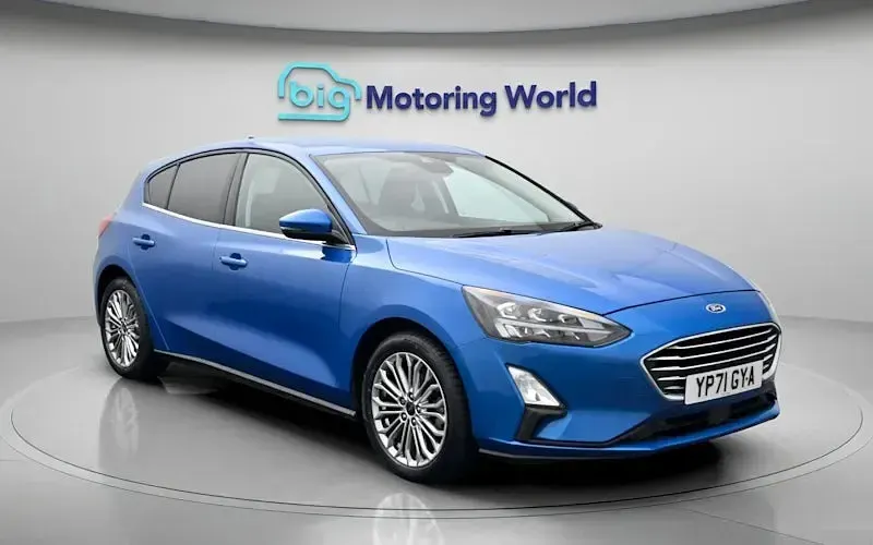 Used Ford Focus Titanium X 155 HP (114 kW) 2021 Blue Hatchback