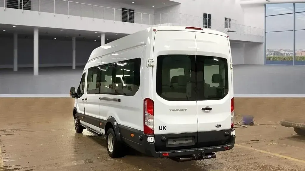 Begagnad Ford Transit 125 HK (91 kW) 2015 Vit
