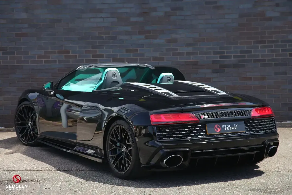Used Audi R8 Spyder Advanced 540 HP (397 kW) 2017 Black Cabriolet