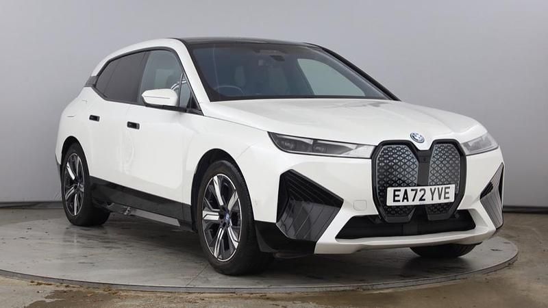 Used BMW iX M Sport 236 kW (322 HP) 2022 White SUV