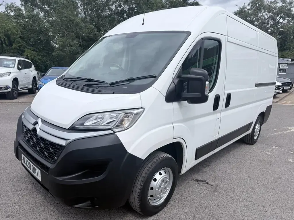 Used Citroën Relay 140 HP (102 kW) 2020 White Van