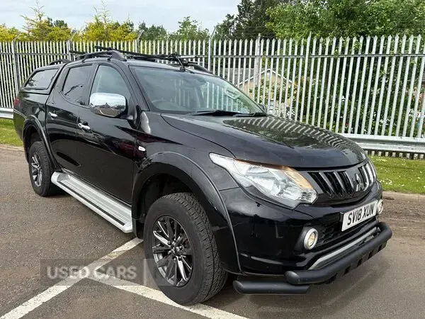 Used Mitsubishi L200 2018 Black Pickup