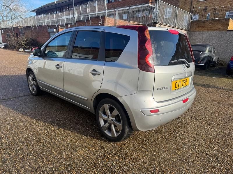 Used Nissan Note N-TEC 88 HP (64 kW) 2011 Silver MPV