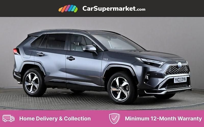 Used 2025 Toyota RAV4 Hybrid Design SUV | £27,697 (Super price) - Image 1/2