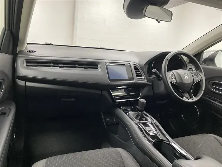 Used Honda HR-V SE 2020 Silver SUV