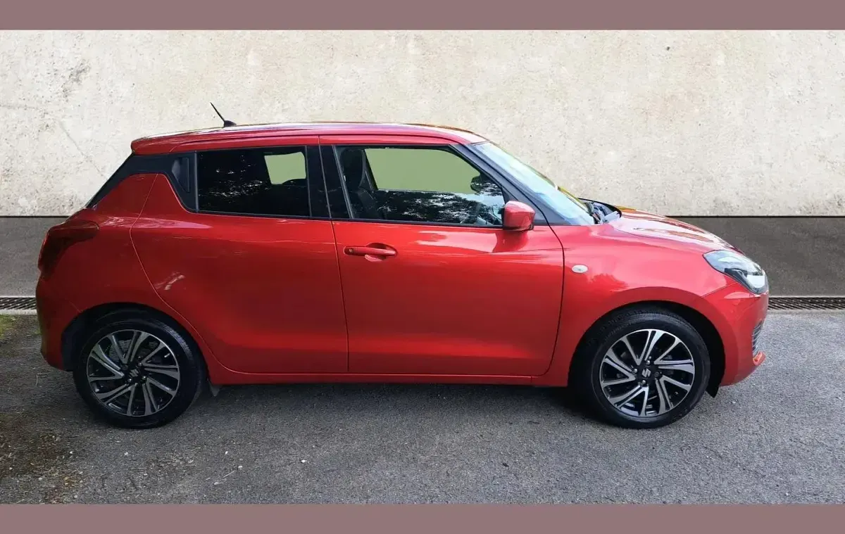 Used Suzuki Swift SZ-L 81 HP (59 kW) 2023 Red Hatchback