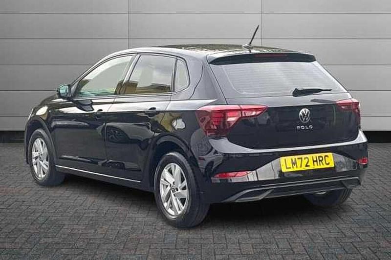 Used VW Polo Life 80 HP (58 kW) 2022 Black Hatchback