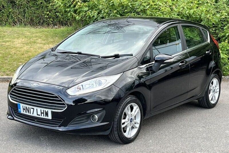 Black Used 2017 Ford Fiesta Zetec Hatchback | £7,400 (Fair price) - Image 1/1
