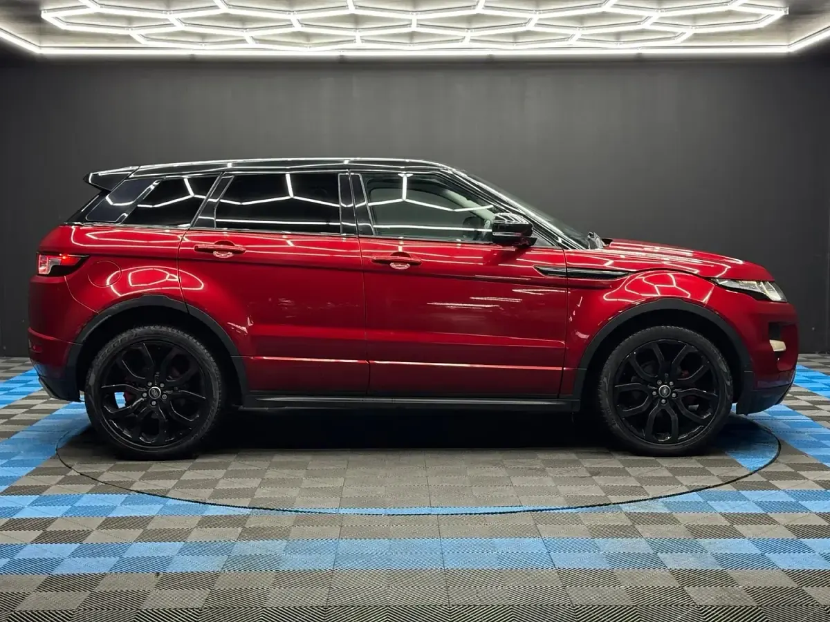 Used Land Rover Range Rover evoque Dynamic 2013 Red Estate