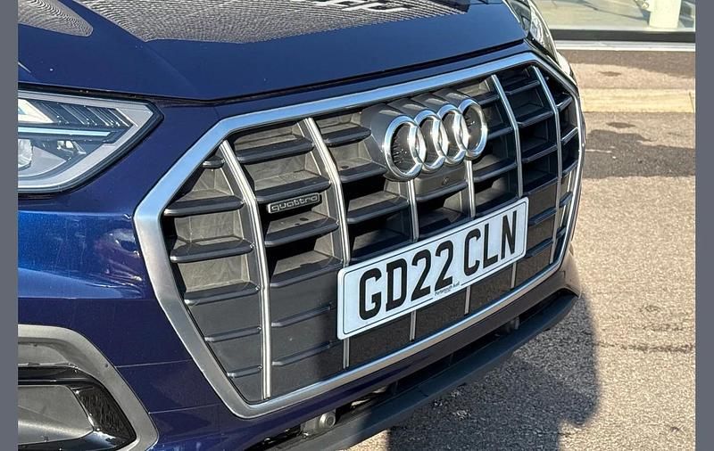 Used Audi Q5 Sport 200 HP (147 kW) 2022 Blue SUV