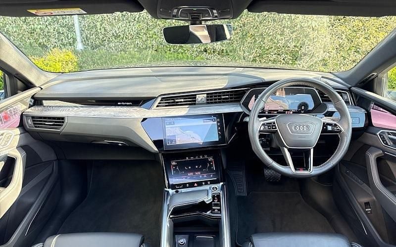 Used Audi e-tron Sportback Advanced 300 kW (408 HP) 2022 Grey SUV