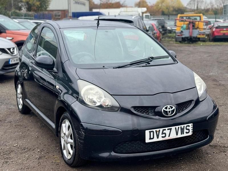 Black Used 2007 Toyota Aygo Hatchback | £1,495 (Good price) - Image 1/4