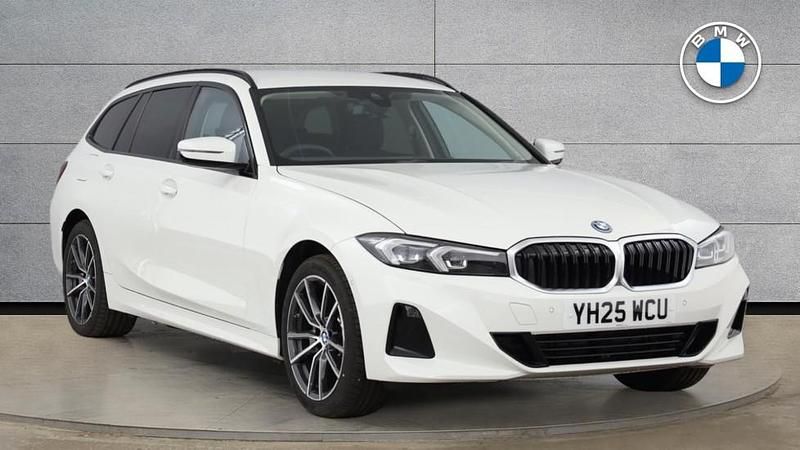 White Used 2025 BMW 330e Sport Line Estate | £33,985 (Super price) - Image 1/4