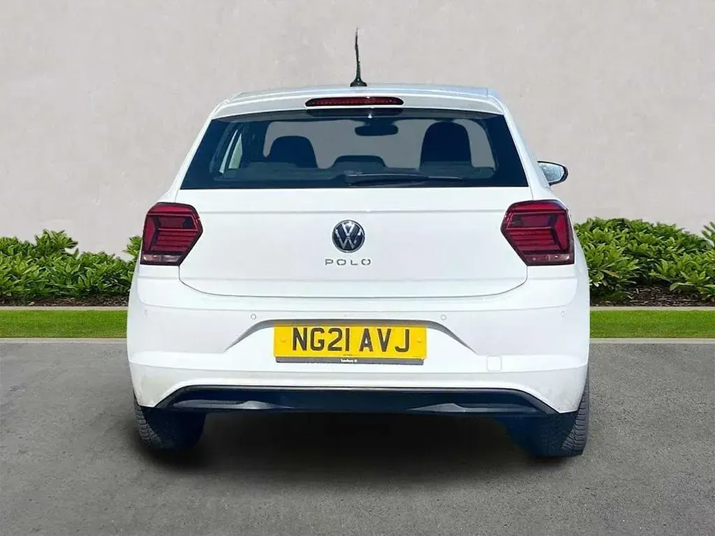 Used VW Polo SEL 110 HP (80 kW) 2021 White Hatchback