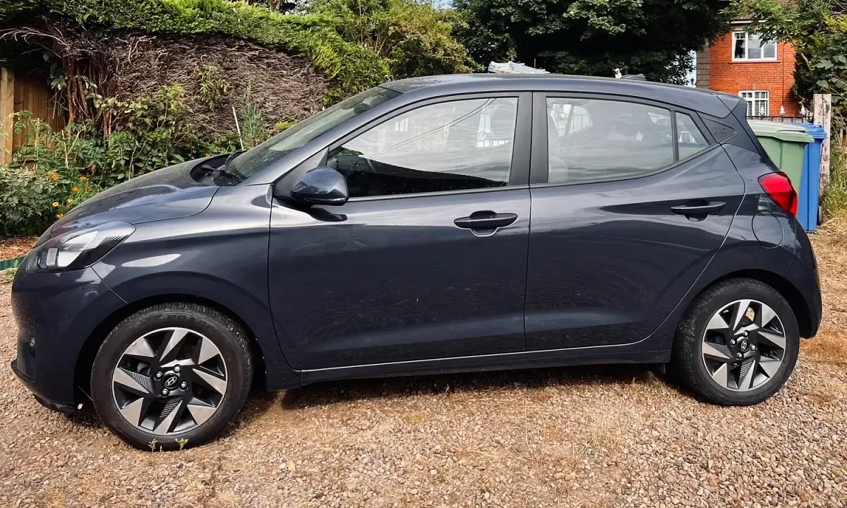 Used Hyundai i10 Advanced 2024 Grey Hatchback