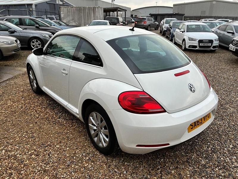 Used VW Beetle Design 2013 White Hatchback