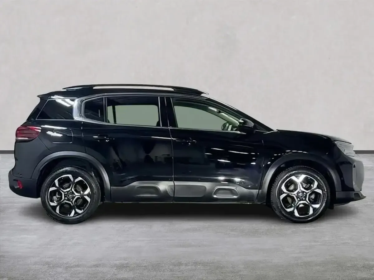Used Citroën C5 Aircross Shine 127 HP (93 kW) 2022 Black SUV