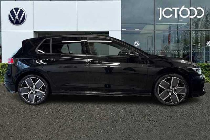 Used VW Golf VIII 150 HP (110 kW) 2026