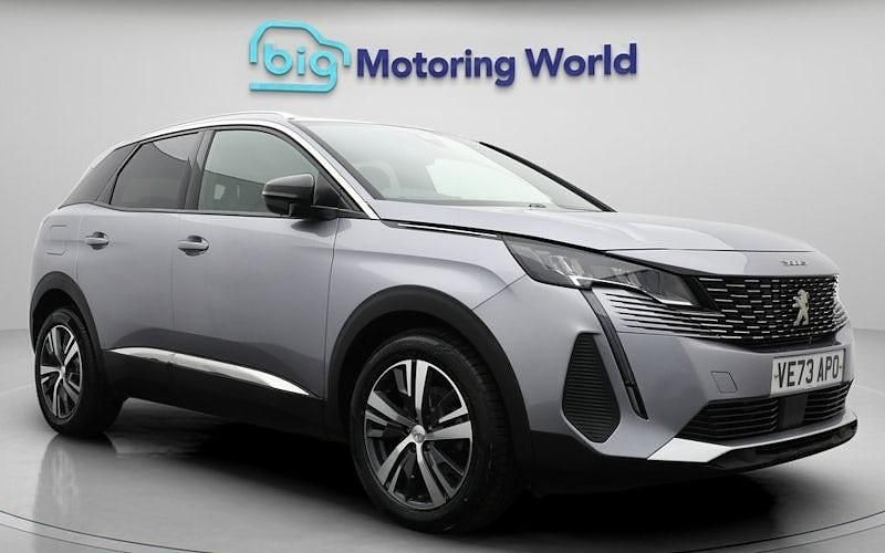Used Peugeot 3008 Allure 131 HP (96 kW) 2023 Grey SUV