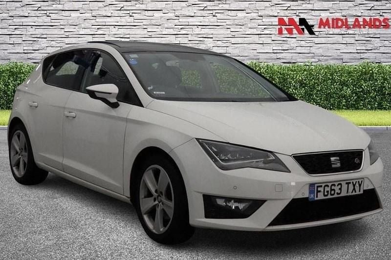 White Used 2013 Seat Leon FR Hatchback | £6,000 (Fair price) - Image 1/1