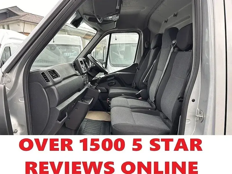 Used Renault Master Business 135 HP (99 kW) 2023 Star grey MPV