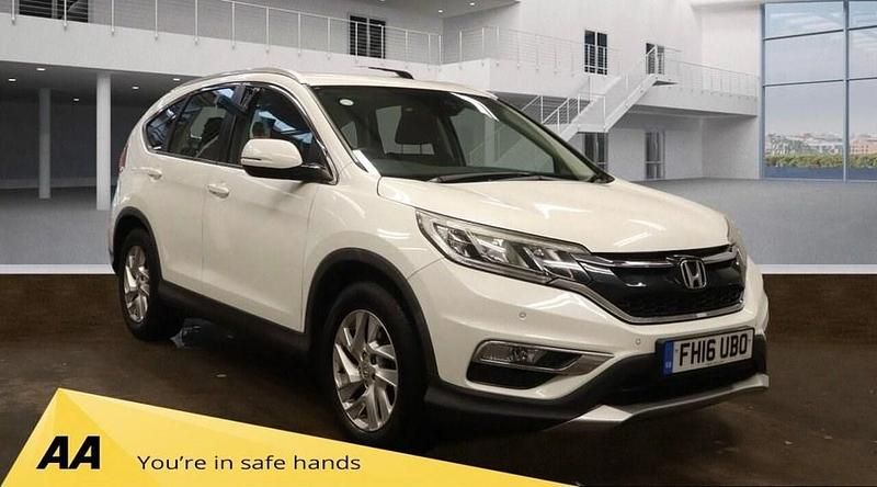 White Used 2016 Honda CR-V SE SUV | £8,650 (Good price) - Image 1/3