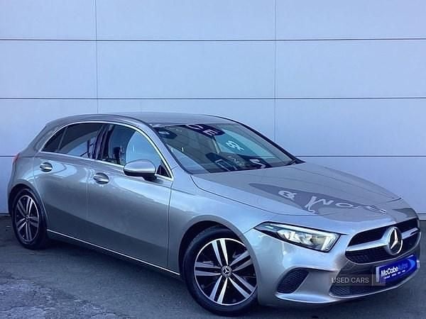 Silver Used 2020 Mercedes A180 Hatchback | £13,995 (Good price) - Image 1/4
