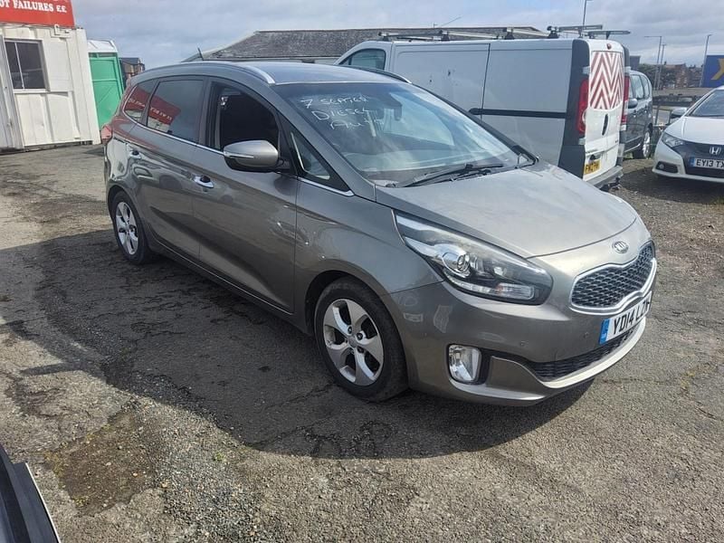Silver Used 2014 Kia Carens 2 MPV | £3,995 (Fair price) - Image 1/4