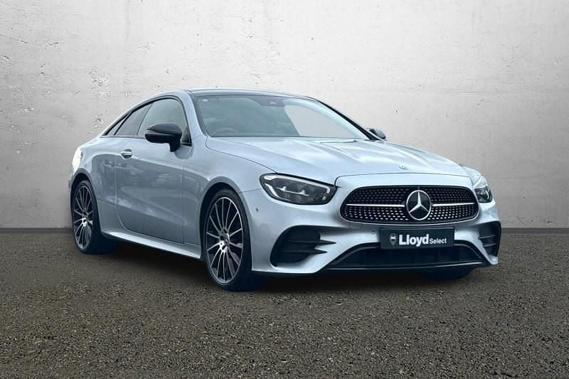 Used Mercedes E300 AMG line 258 HP (189 kW) 2022 Silver Coupe