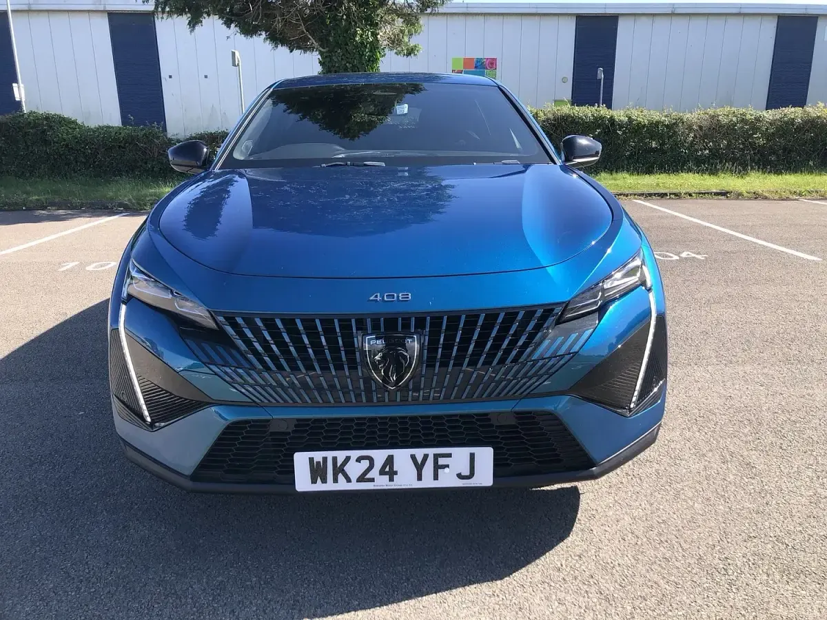 Used Peugeot 408 GTi 129 HP (94 kW) 2024 Blue SUV