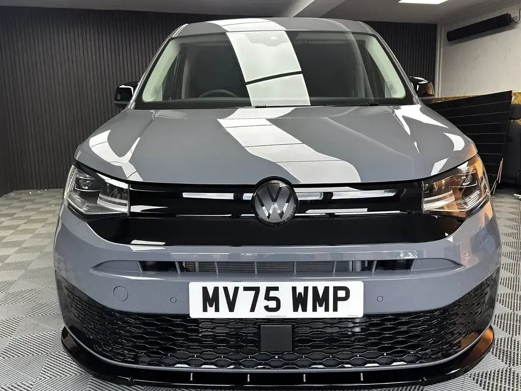 New VW Caddy Maxi Pro 122 HP (89 kW) 2025 Grey MPV