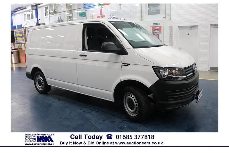 Used VW T6 Startline 102 HP (75 kW) 2017 White Van