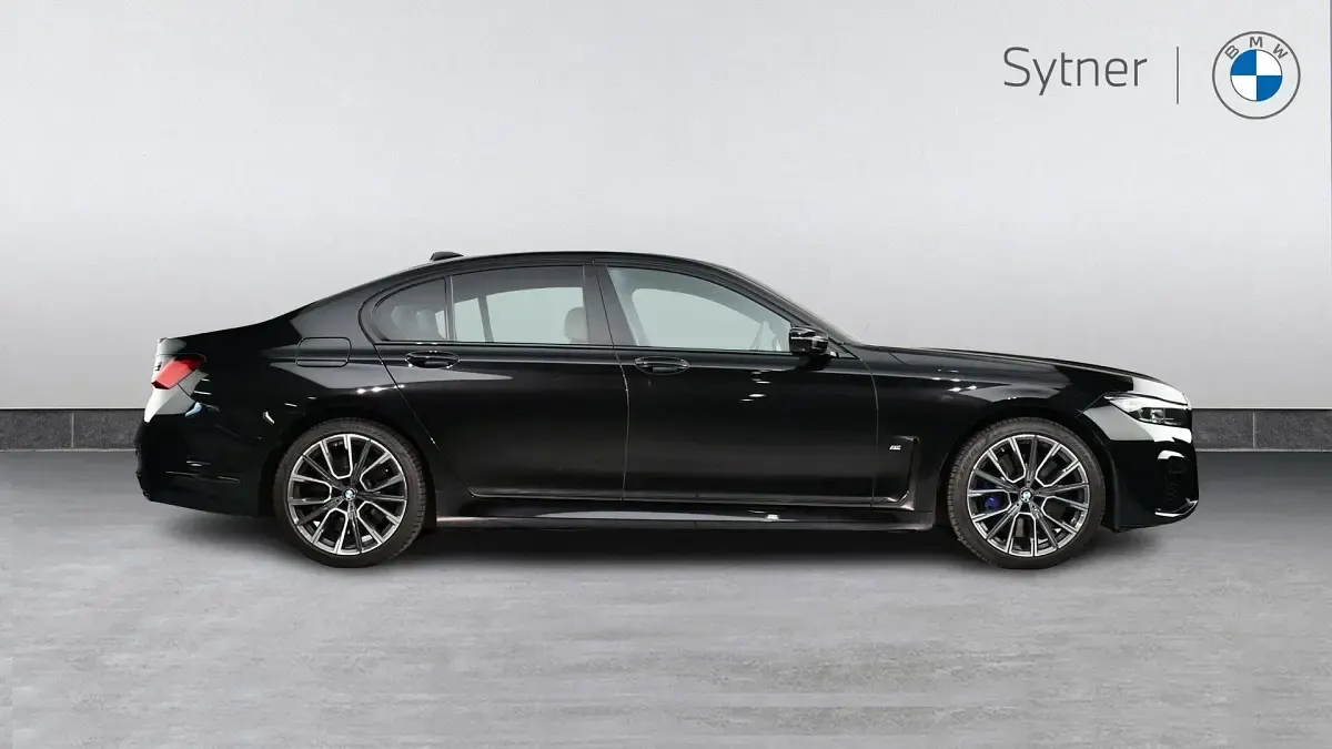 Used BMW 740 M Sport 320 HP (235 kW) 2020 Black Sedan