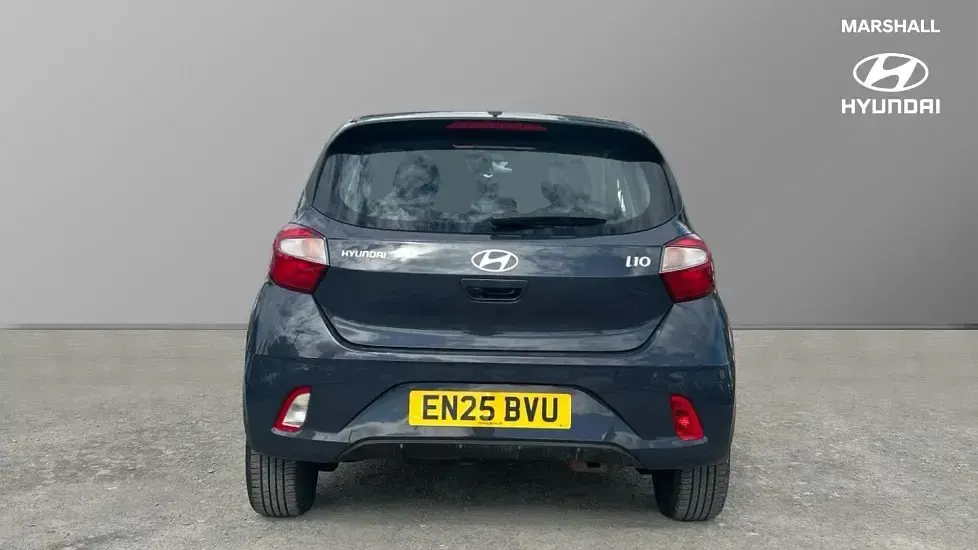 Used Hyundai i10 Advanced 79 HP (58 kW) 2025 Grey Hatchback