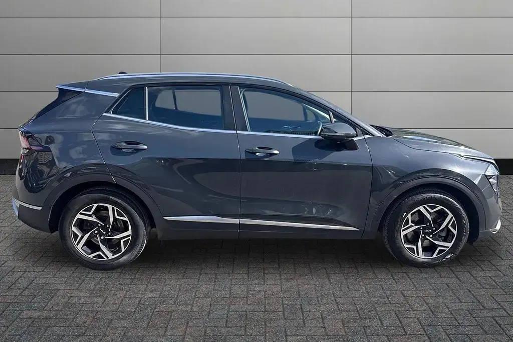 Begagnad Kia Sportage 2023 Grå SUV