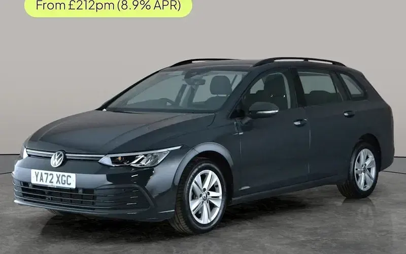 Usado VW Golf VIII Life 110 HP (80 kW) 2023 Carrinha