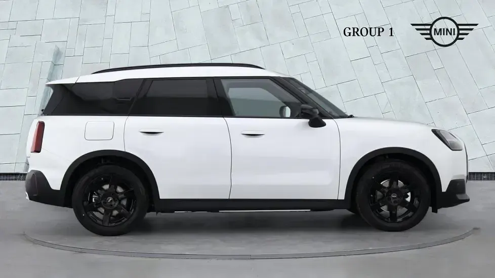 Used Mini Countryman 150 kW (204 HP) 2026 Nanuq white SUV