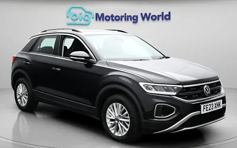 Usado VW T-Roc S 110 HP (80 kW) 2023 SUV
