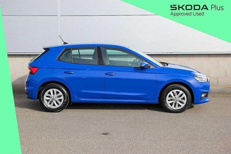 Used Skoda 110 R Comfort 81 HP (59 kW) 2023 Energy blue Hatchback