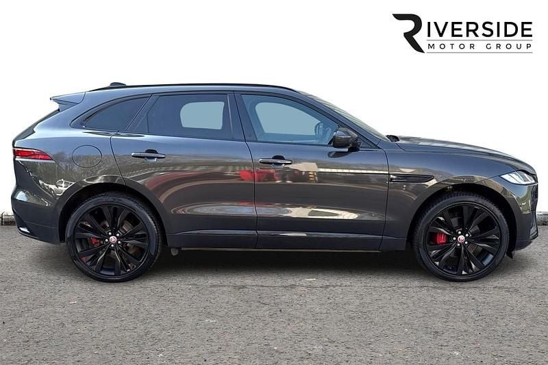 Used Jaguar F-Pace R-Dynamic 404 HP (297 kW) 2025 Grey SUV