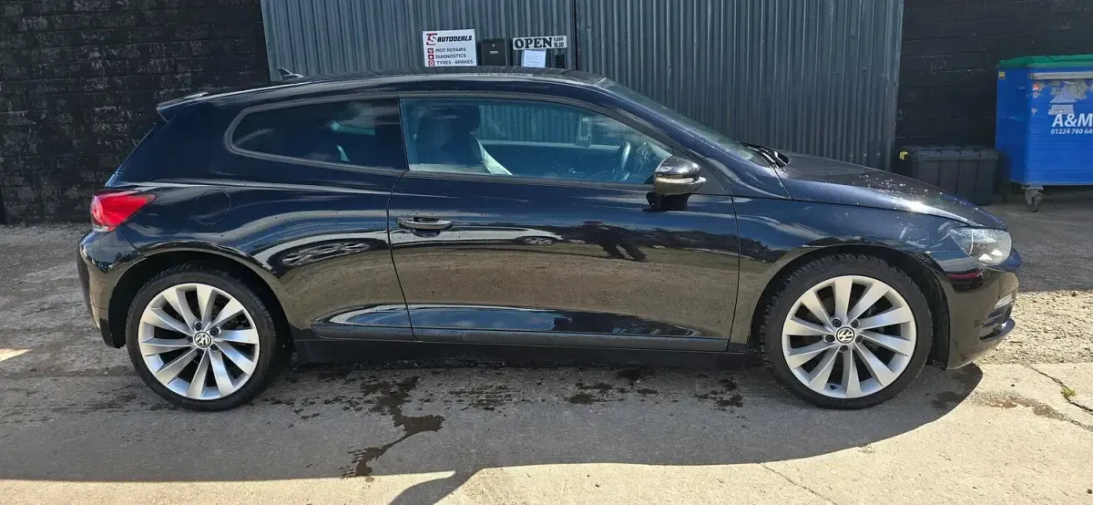 Used VW Scirocco GT 140 HP (102 kW) 2014 Black Coupe