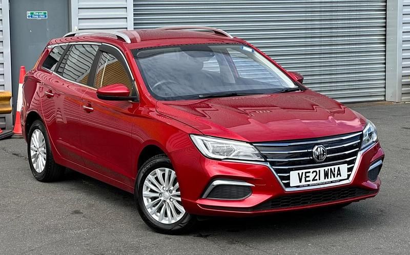 Red Used 2021 MG MG5 EV Exclusive Estate | £6,699 - Image 1/4