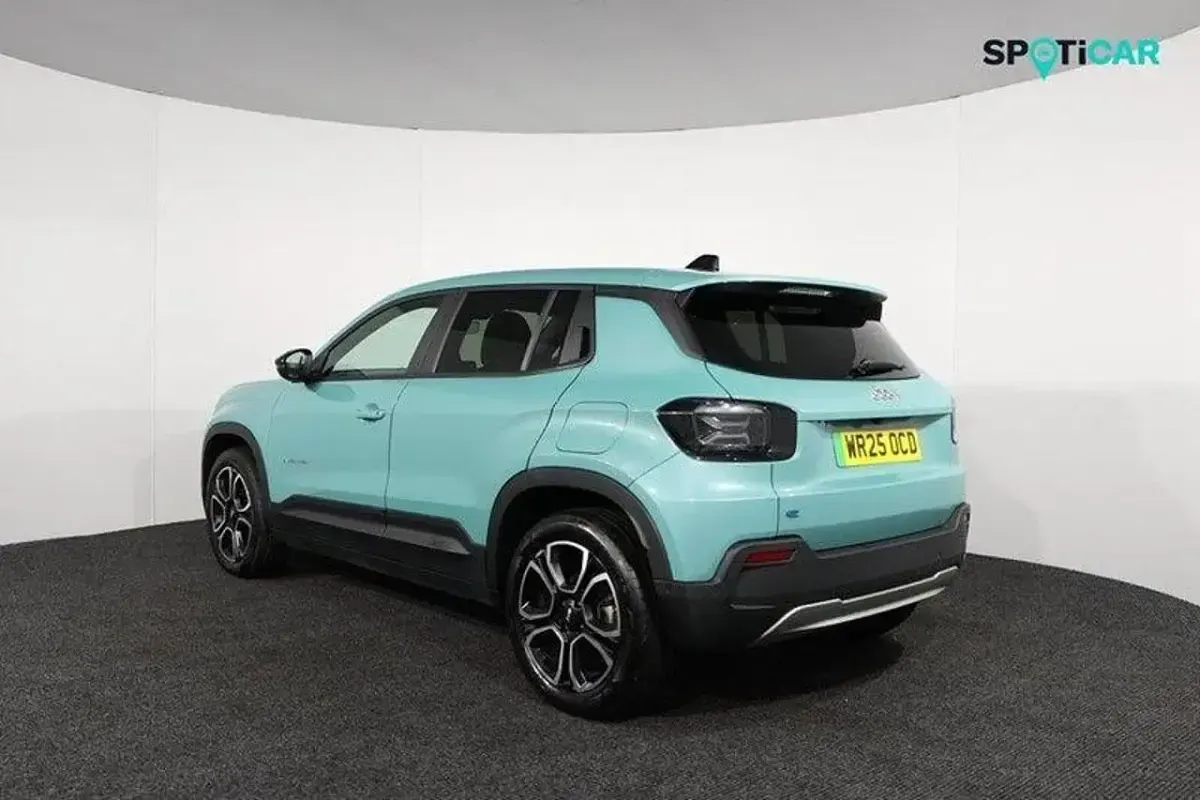 Used Jeep Avenger EV Summit 114 kW (156 HP) 2025 Grey SUV