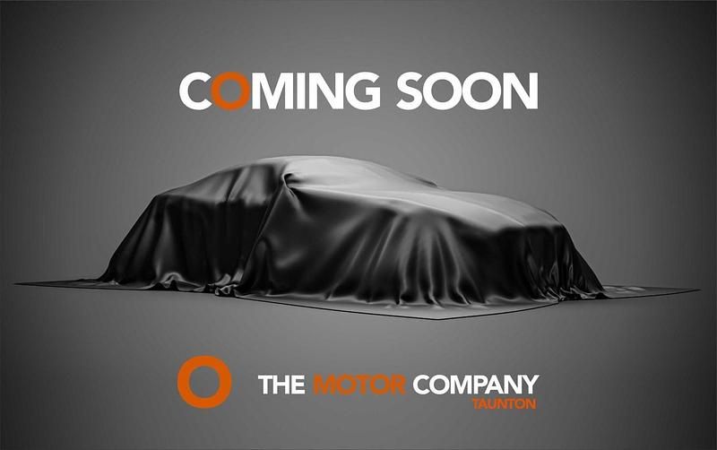 White Used 2018 Peugeot 3008 Allure Hatchback | £10,199 (Fair price) - Image 1/4