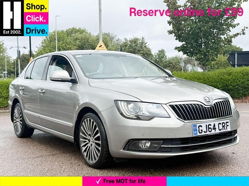 Beige Used 2014 Skoda Superb LAURIN & KLEMENT Hatchback | £4,437 (Fair price) - Image 1/4