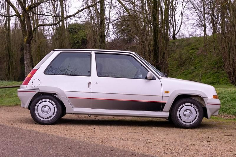 Used Renault R5 GT 1987 White Hatchback