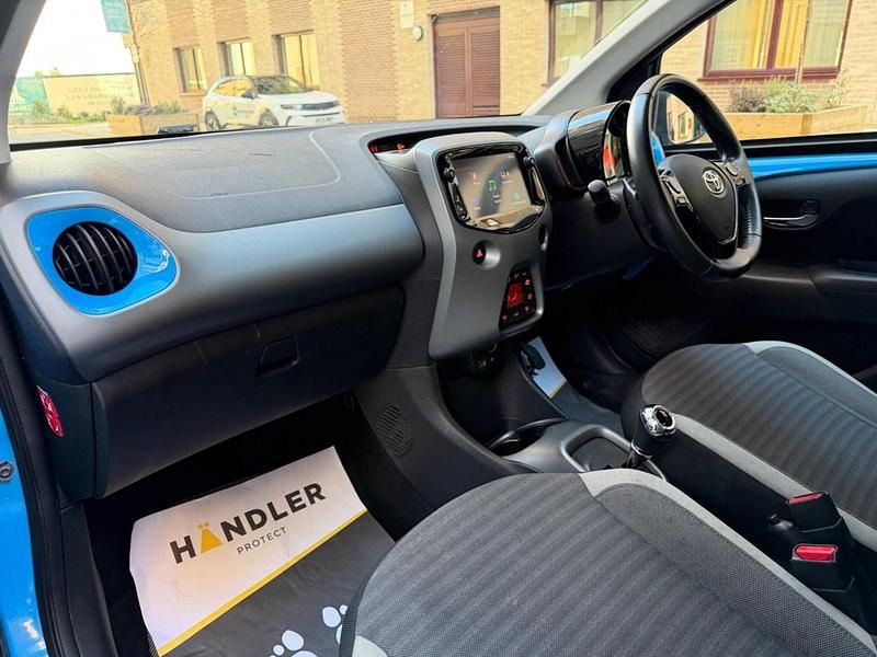 Used Toyota Aygo Trend 2019 Blue Hatchback